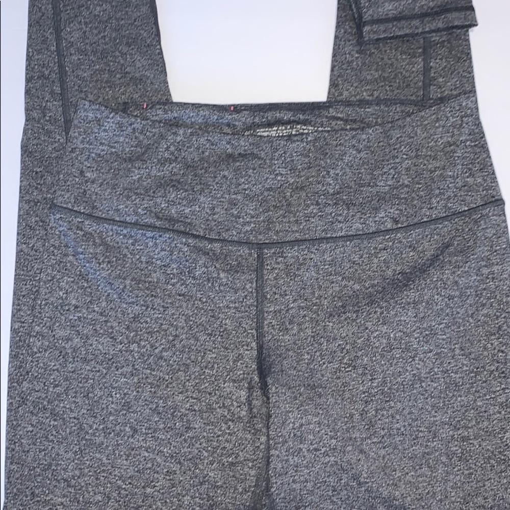 Victoria Secret Sport Gray Workout Legging S - Picture 2 of 5